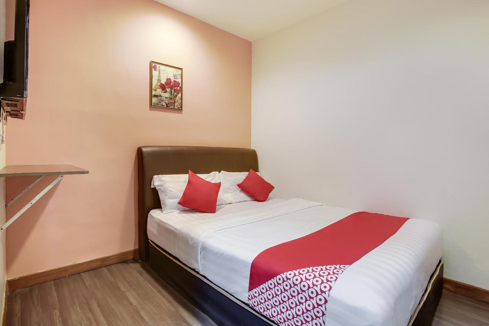 Oyo 90282 Hotel Taj Inn, Seksyen 7 Шах-Алам Экстерьер фото